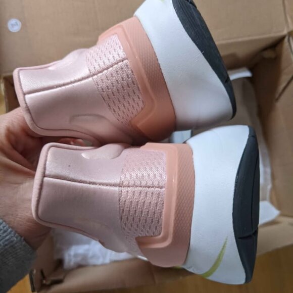 New adidas Ladies' runners EQ21 - Picture 4 of 6